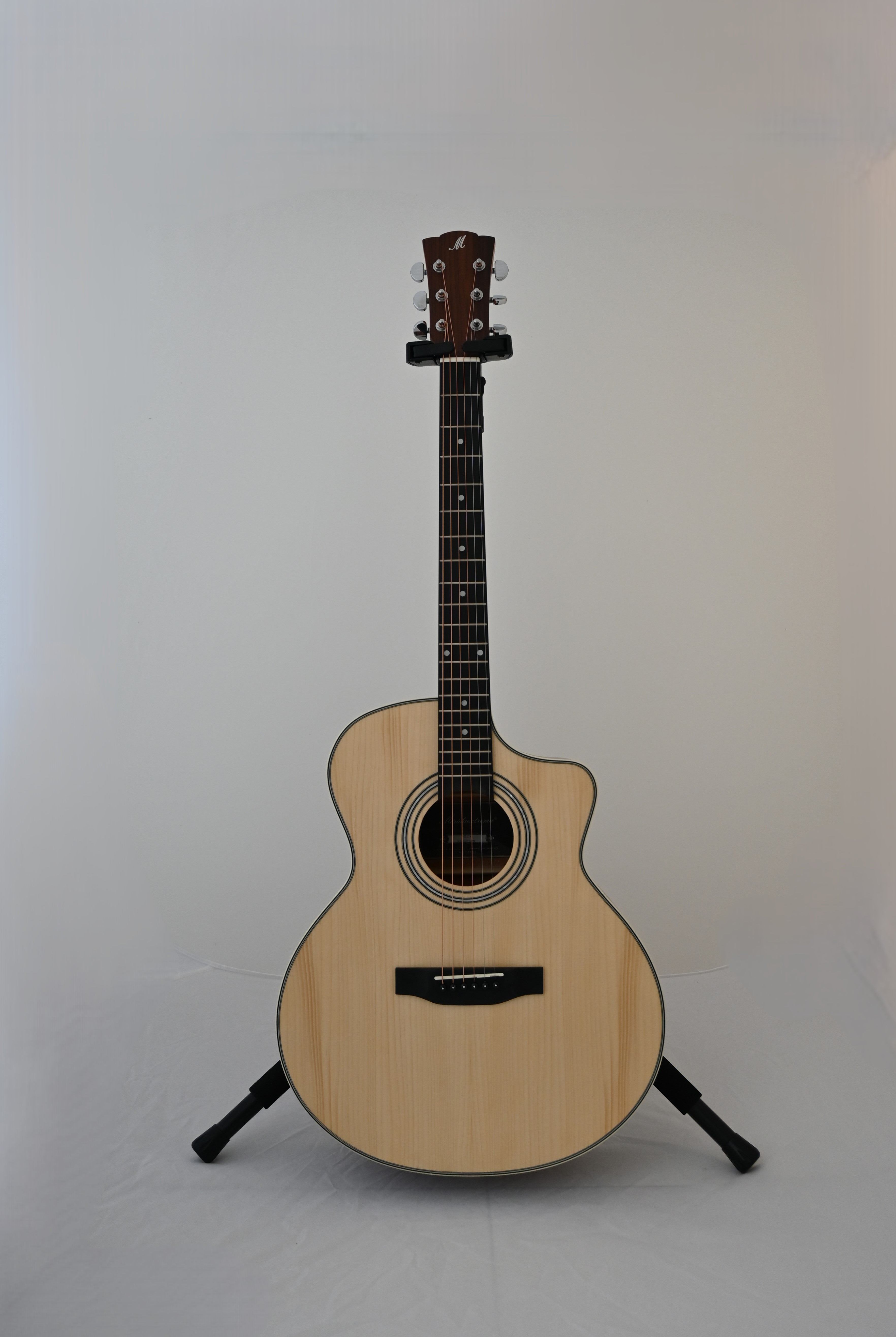 Merida Extrema M1DC Acoustic Guitar, Solid Spruce Top, Mahogany Body, 21 Fret, Gig bag included
