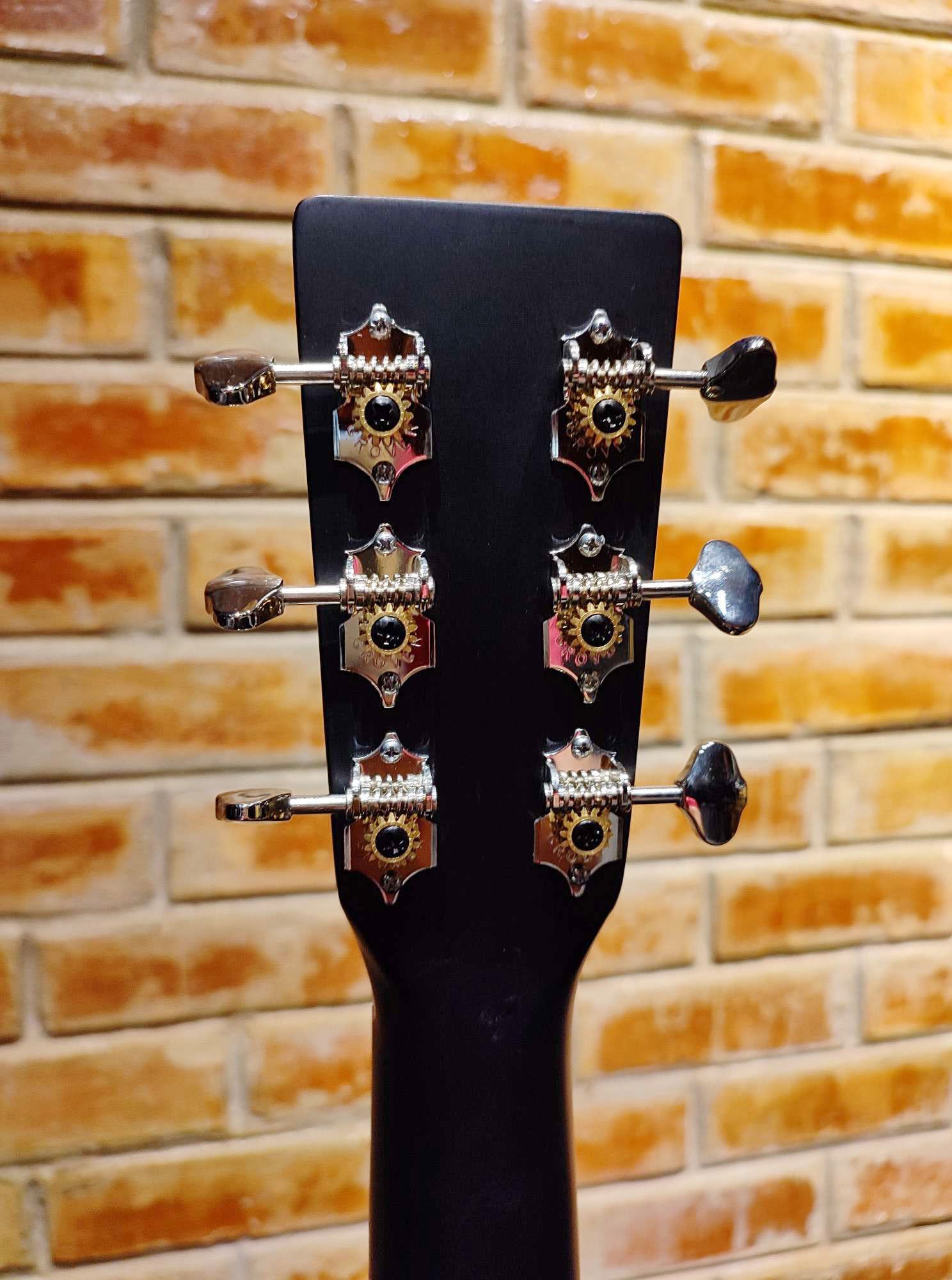 Tokai Cat's Eyes Acoustic/Electric Guitar, CE57-GO-EA, Black with Presys+ 201 PreAmp, Solid Spruce Top, Mahogany Side Back/Neck, Rosewood Fingerboard, and Gig Bag.