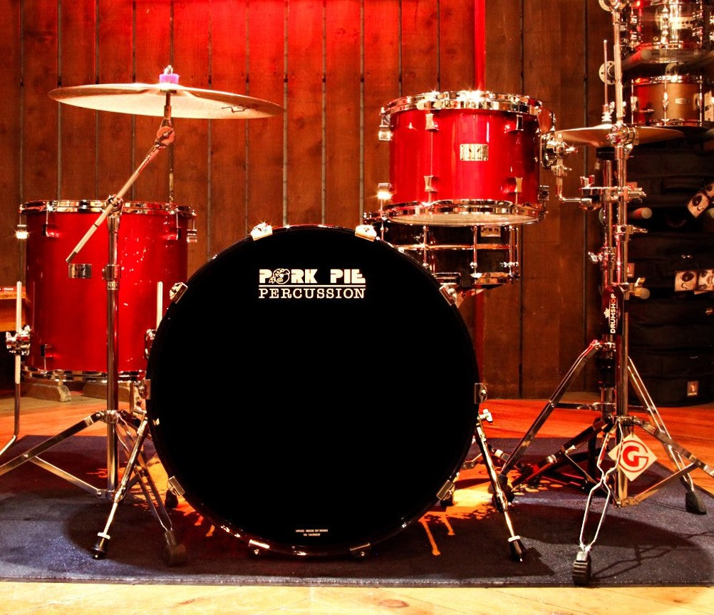 Pork Pie Drum Kit Little Squealer,Fire Red, 6 pieces 50/50 Mahogany/Birch Wood, w/Cases