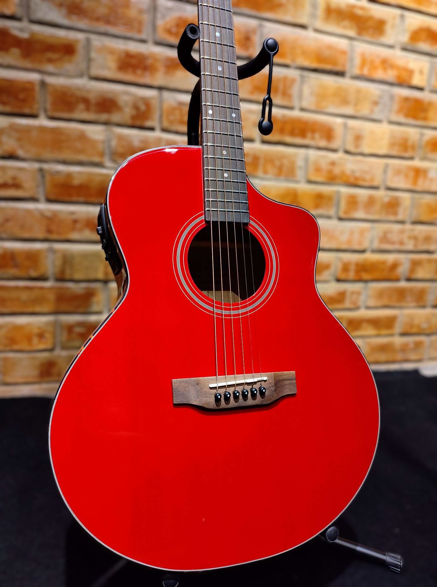 Tokai Cat's Eyes Acoustic Guitar CE57-GO-EA, Red, Acoustic/Electric Guitar, w/Presys+ 201 PreAmp, Solid Spruce Top, Mahogany Side Back/Neck, Rosewood Fingerboard, w/Gig Bag