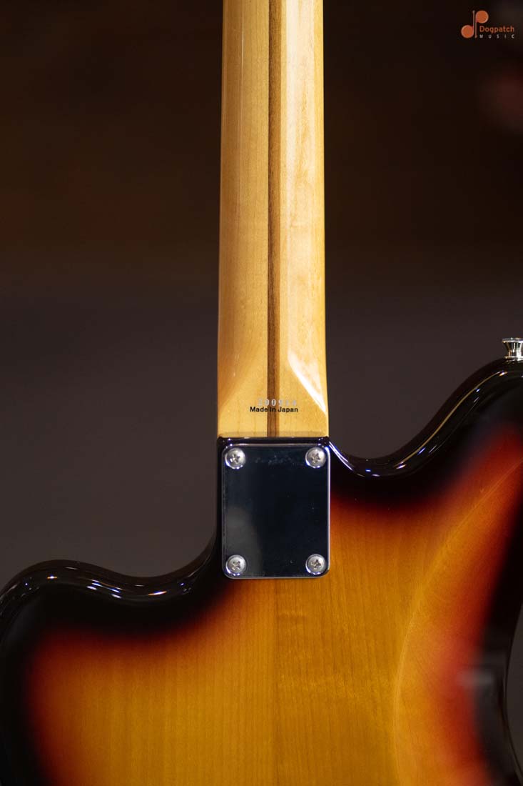 Tokai AJM140, Electric Guitar, 2 Pieces Alder, Jazz Master, Yellow Sunburst (YSB), with Hard Shell Case