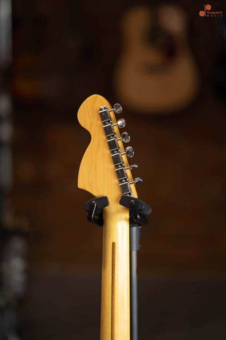 Tokai AJM140, Electric Guitar, 2 Pieces Alder, Jazz Master, Yellow Sunburst (YSB), with Hard Shell Case