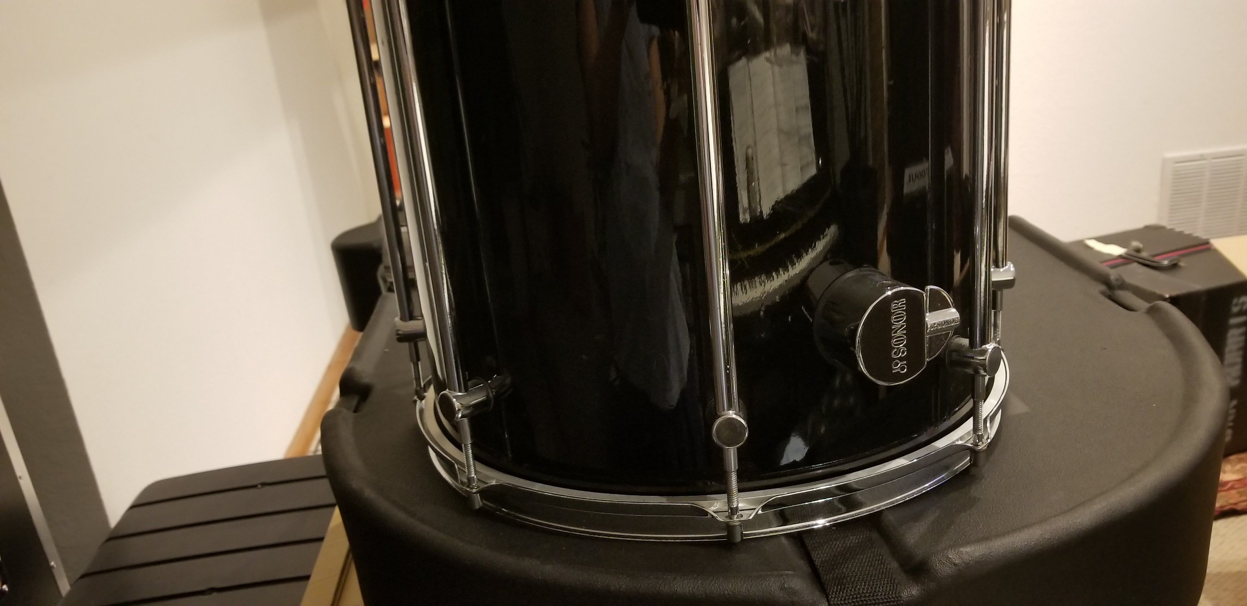 Sonor Tom Drum Birch wood, Vintage - Force 3000 Series, Black Lacquer w/Gator Hard Shell Case