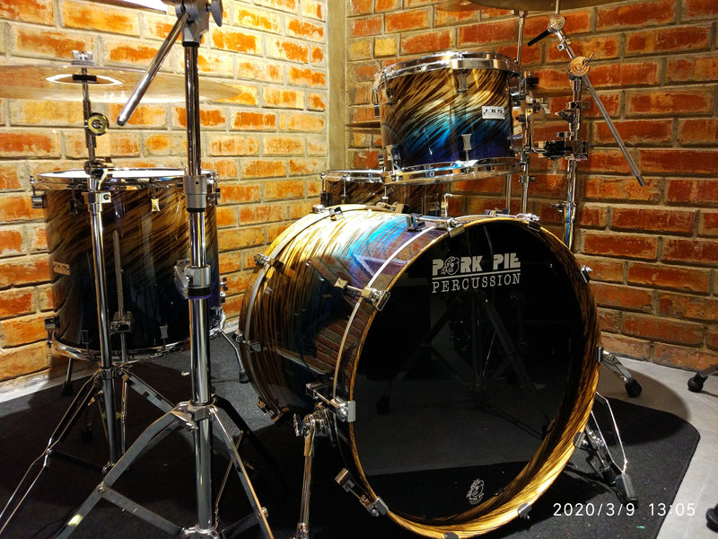 (Sold Out)Pork Pie Drum Kit, USA Custom Series, 100 % Birch Shells, Blue Fade Dip - 4 Pieces inc. Snare