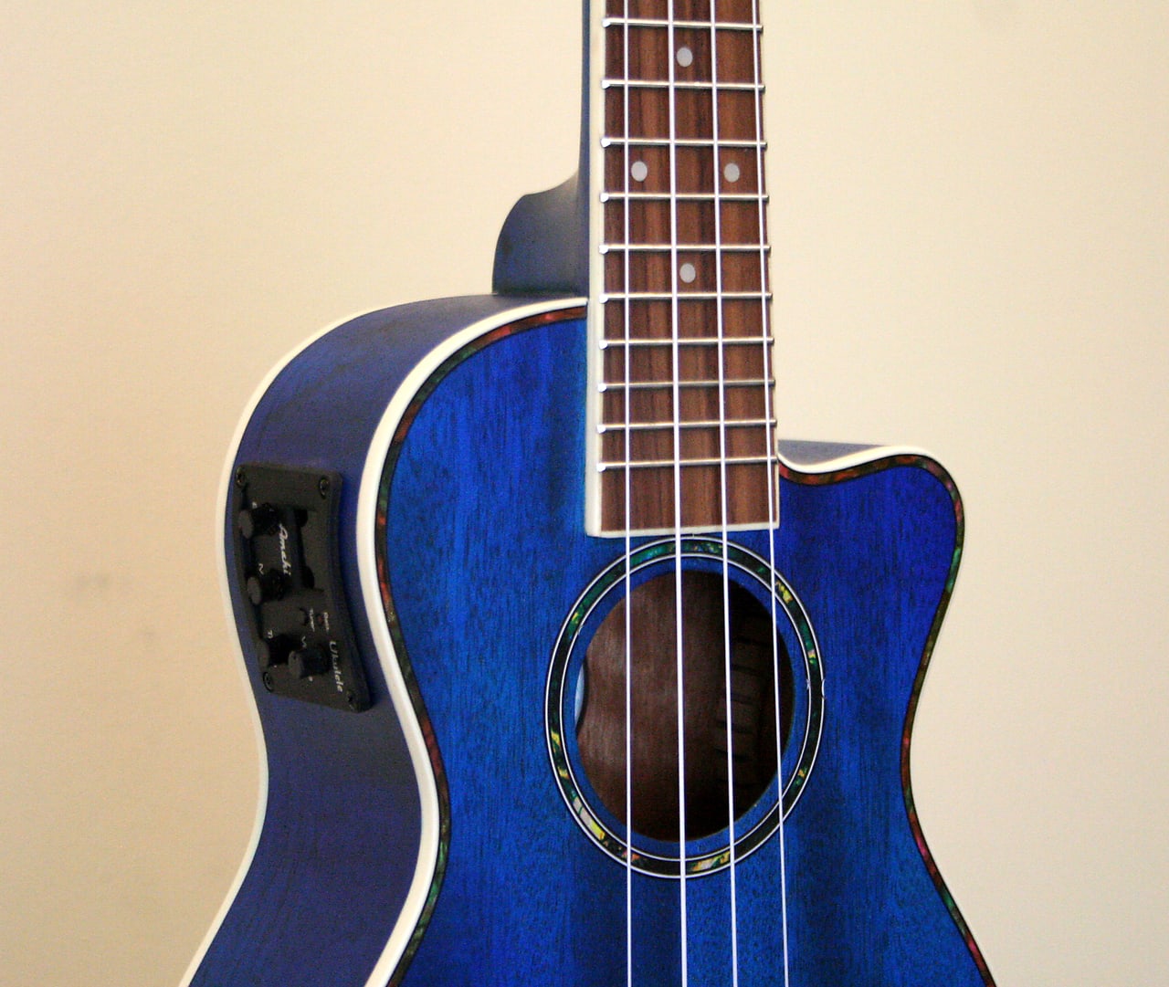 Amahi UK 205EQ, Dark Blue Mahogany Ukulele - Concert Size with Gig Bag