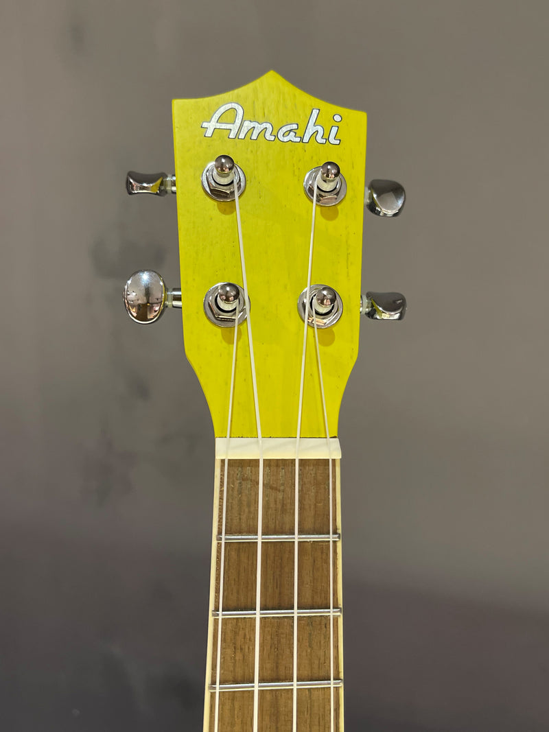 Amahi UK 205EQ, Yellow Mahogany Ukulele - Concert Size with Gig Bag