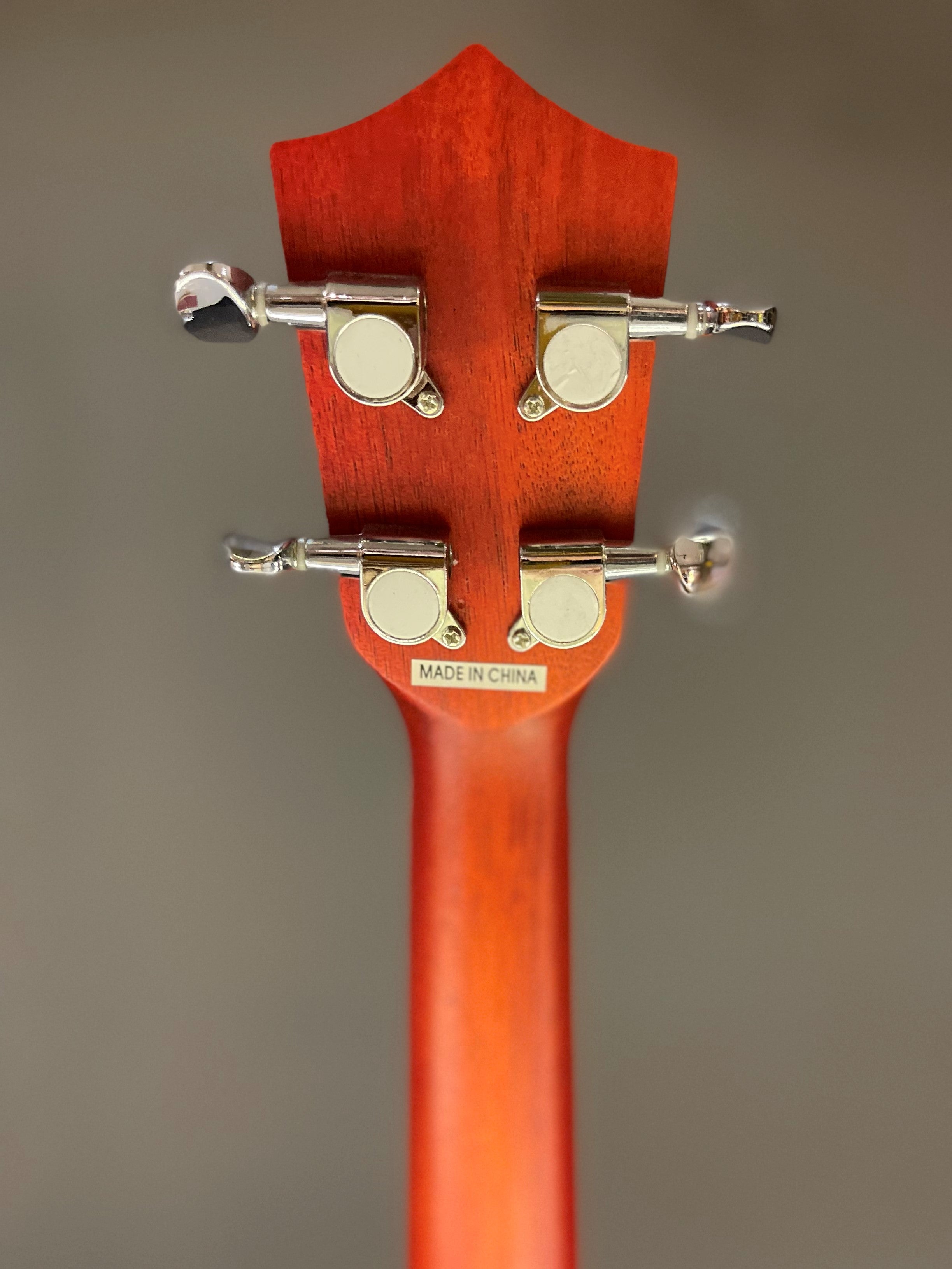 Amahi UK 205EQ, Bright Red, Mahogany Ukulele - Concert Size with Gig Bag