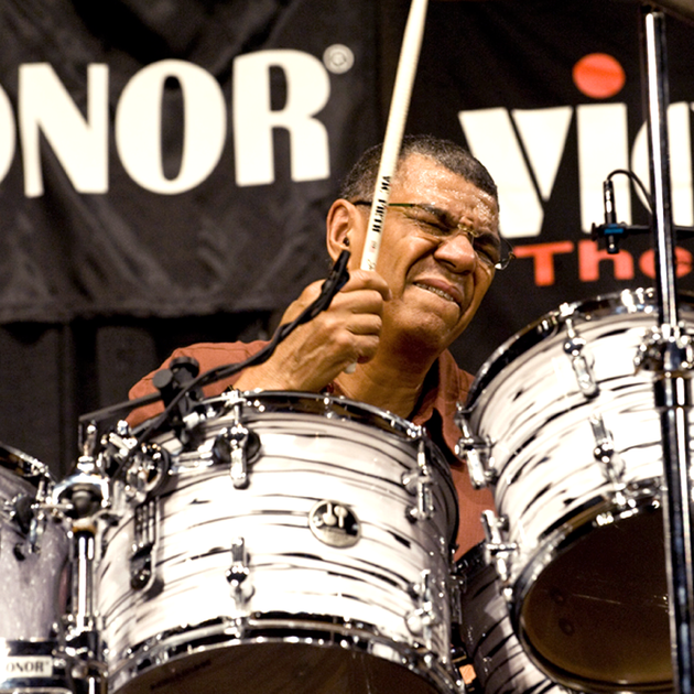 Vic Firth Signature Series - Jack deJohnette - Hickory - in stock