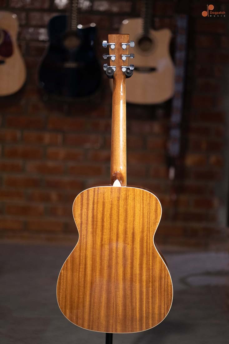 Tokai Cat's Eyes  Acoustic Guitar CE25T-CS, Cherry Sunburst w/Gig Bag