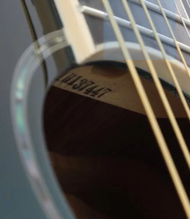 Yamaha APX600 Acoustic/Electric Guitar, Thin-line Cutaway - Blue Burst